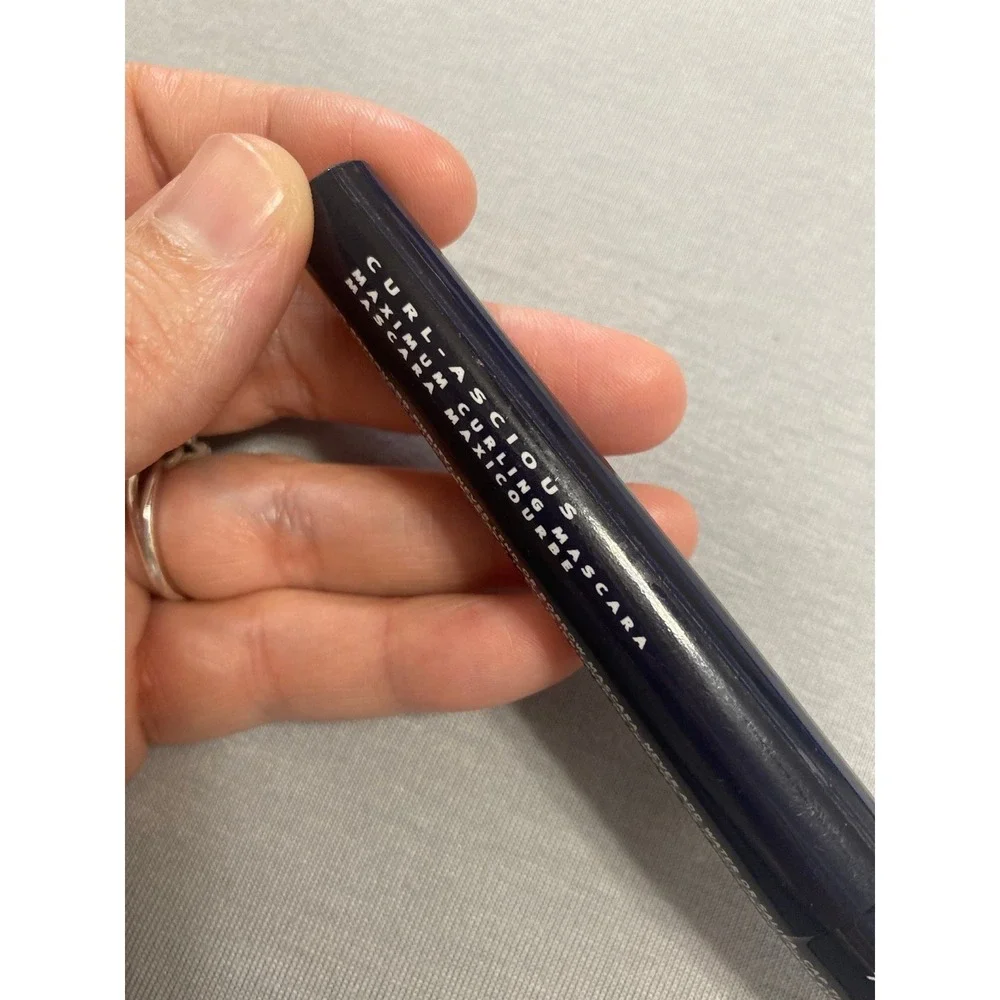 New Avon Curl-Ascious Maximum Curling Mascara - Black Sealed Full‎ Size